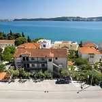 Ivica Appartamento *